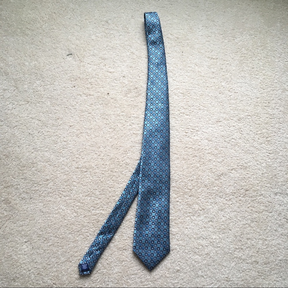 Tie